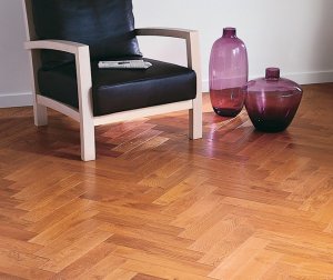 AANBIEDING PARKETVLOEREN